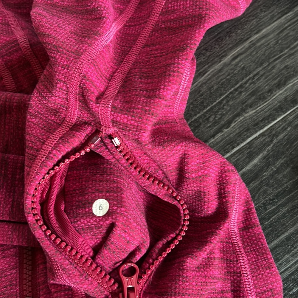Lululemon Define Jacket - Picture 6 of 8